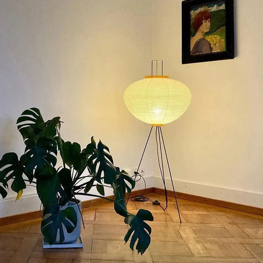 Rice Paper Lantern Floor Lamp — Sculptural Tripod Ambient Light for Living Room, Bedroom, Study and Reading Corner, Soft-Glow Paper Shade Floor Lamp Erbstuk