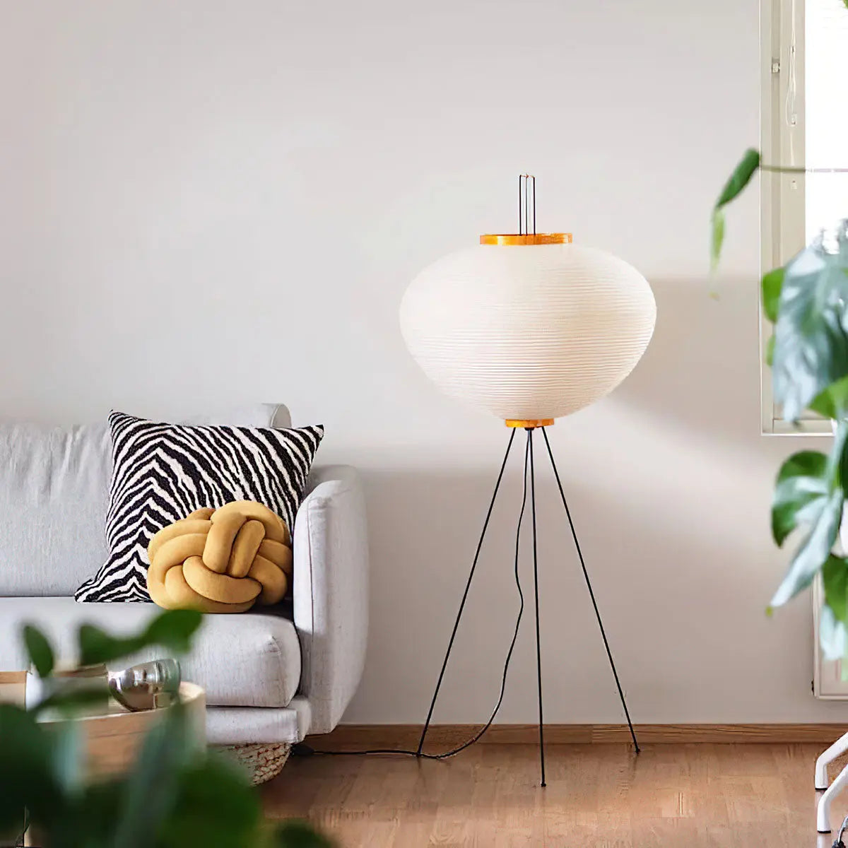 Rice Paper Lantern Floor Lamp — Sculptural Tripod Ambient Light for Living Room, Bedroom, Study and Reading Corner, Soft-Glow Paper Shade Floor Lamp Erbstuk