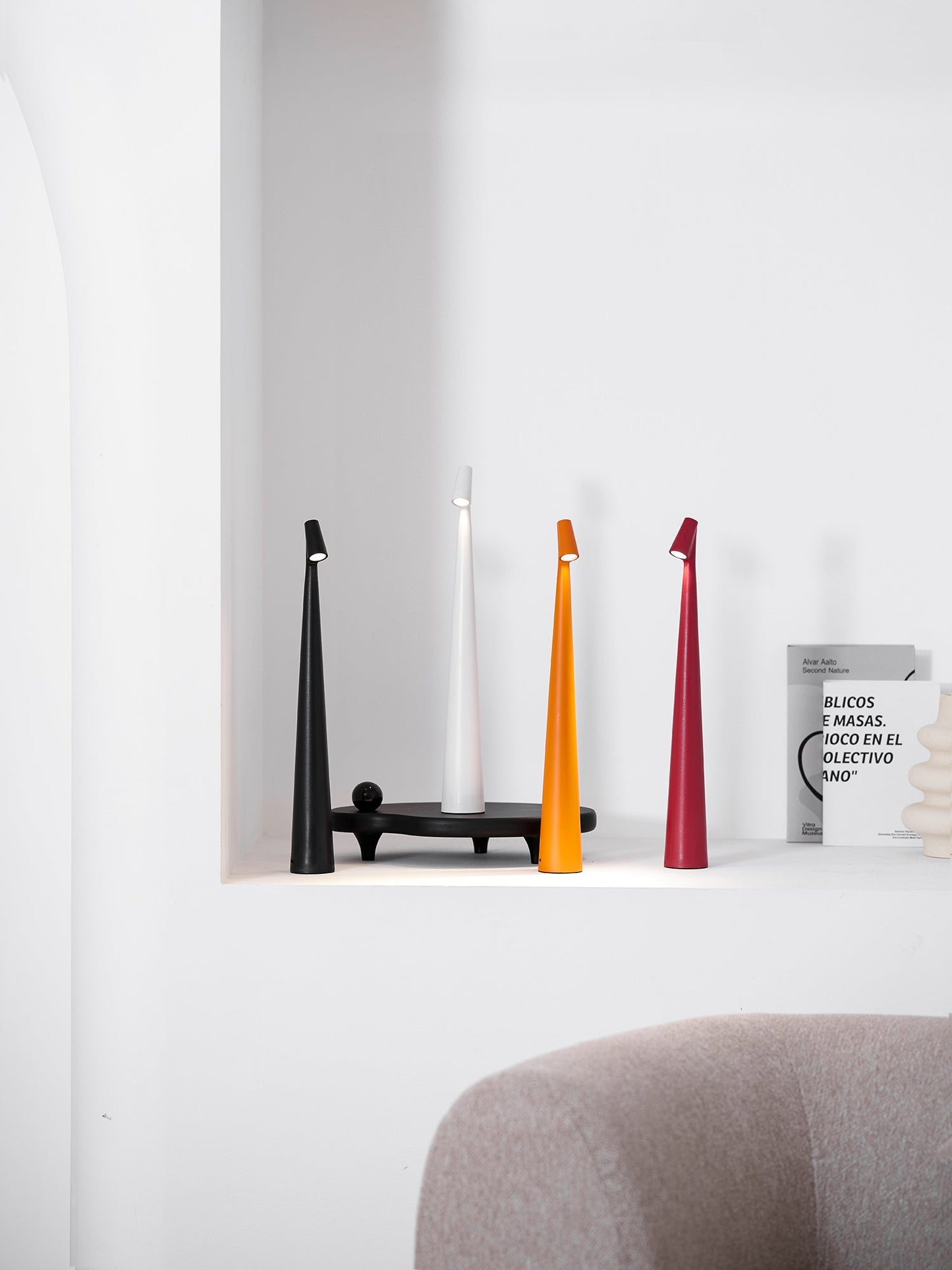 Slim Aluminium Cordless Table Lamp