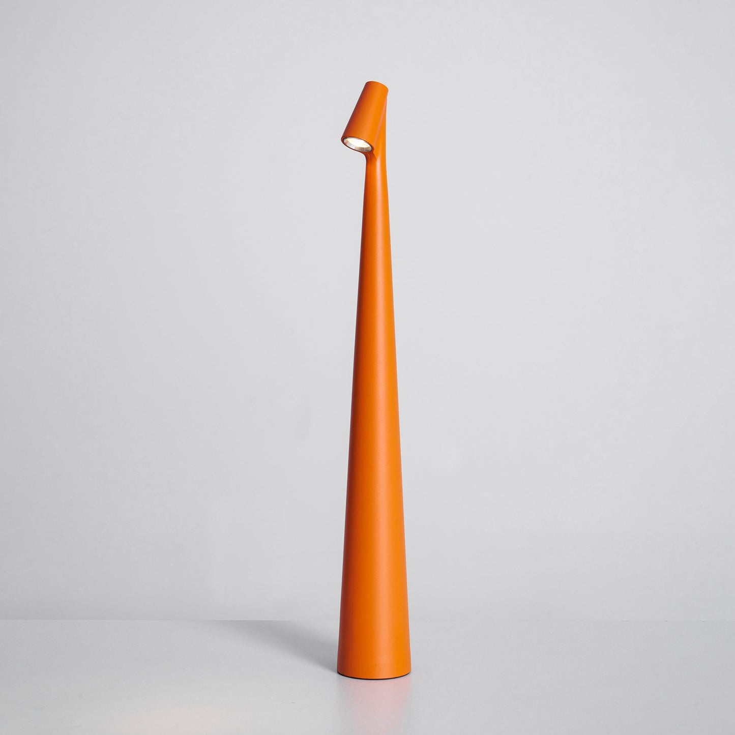 Slim Aluminium Cordless Table Lamp
