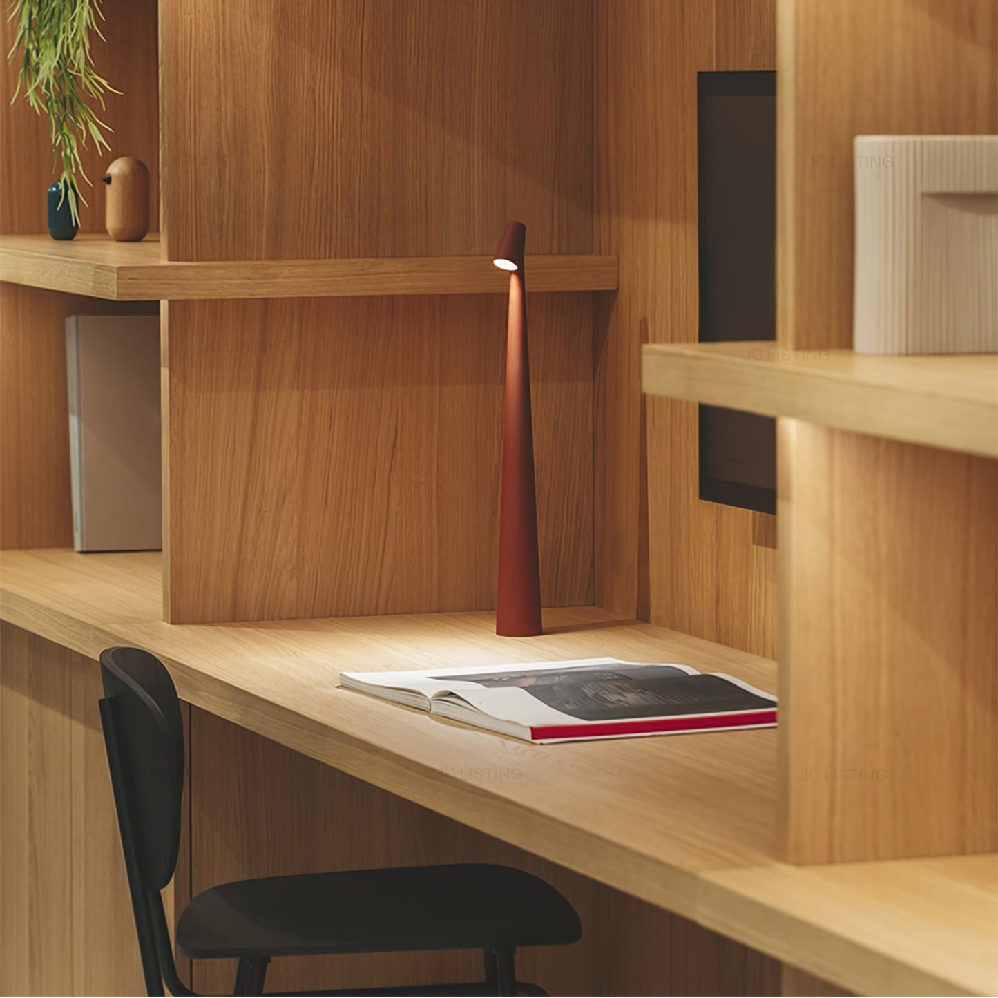 Slim Aluminium Cordless Table Lamp