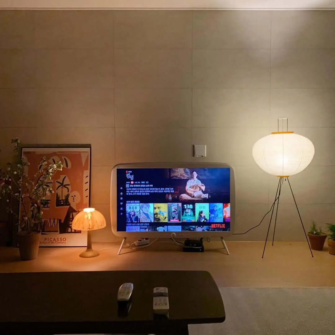 Rice Paper Lantern Floor Lamp — Sculptural Tripod Ambient Light for Living Room, Bedroom, Study and Reading Corner, Soft-Glow Paper Shade Floor Lamp Erbstuk