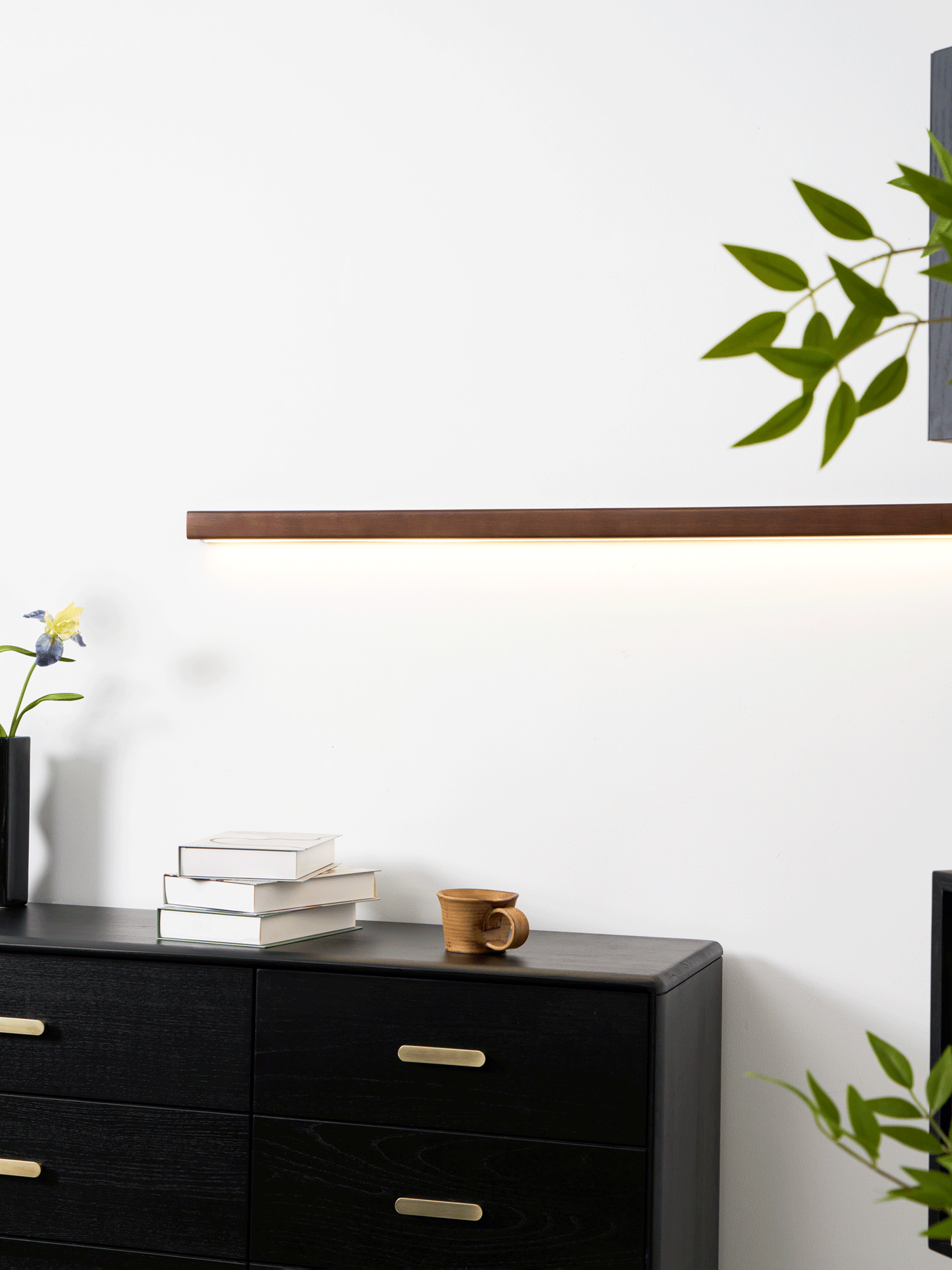 Linear Wood Wall Light — Wood-Tone Modern Minimalist LED Wall and Ceiling Light for Hallway, Living Room, Bedroom, Kitchen and Home Office, Dimmable Aisle Light