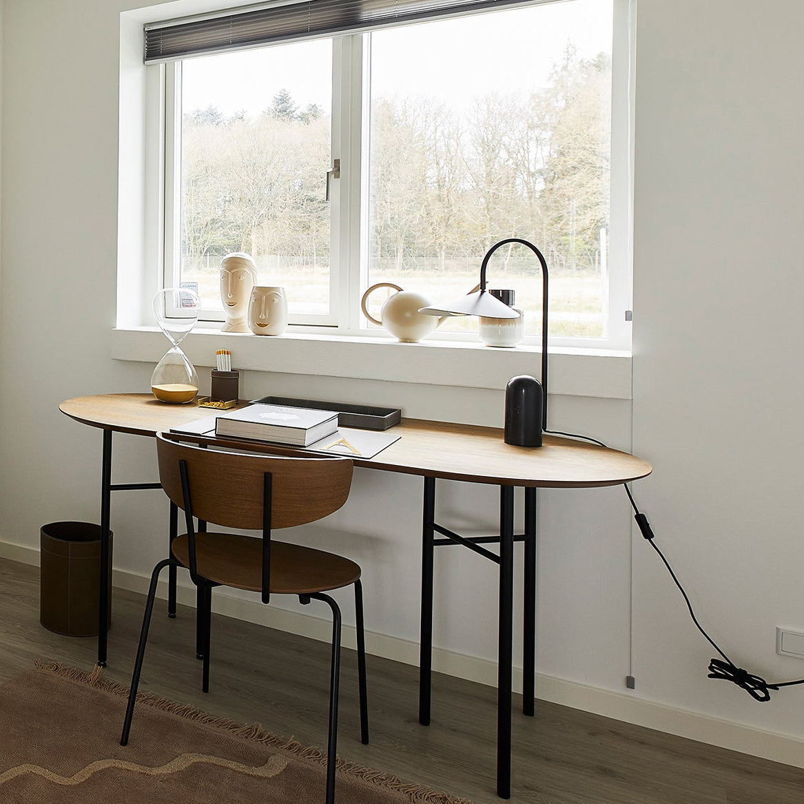 Mono Table Lamp