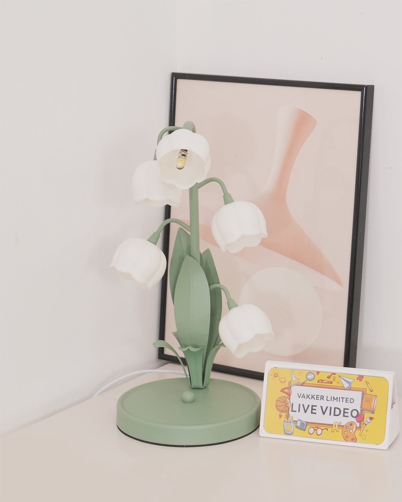 Bellflower Stem Table Lamp