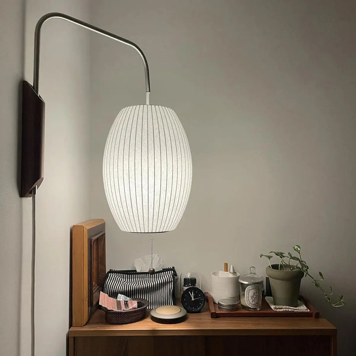 Silk Shade Flying Saucer Wall Sconce — Mid-Century Modern LED Wall Lamp with Swing Arm for Bedroom, Living Room, Study and Reading Nook, Walnut and Chrome Accent Erbstuk