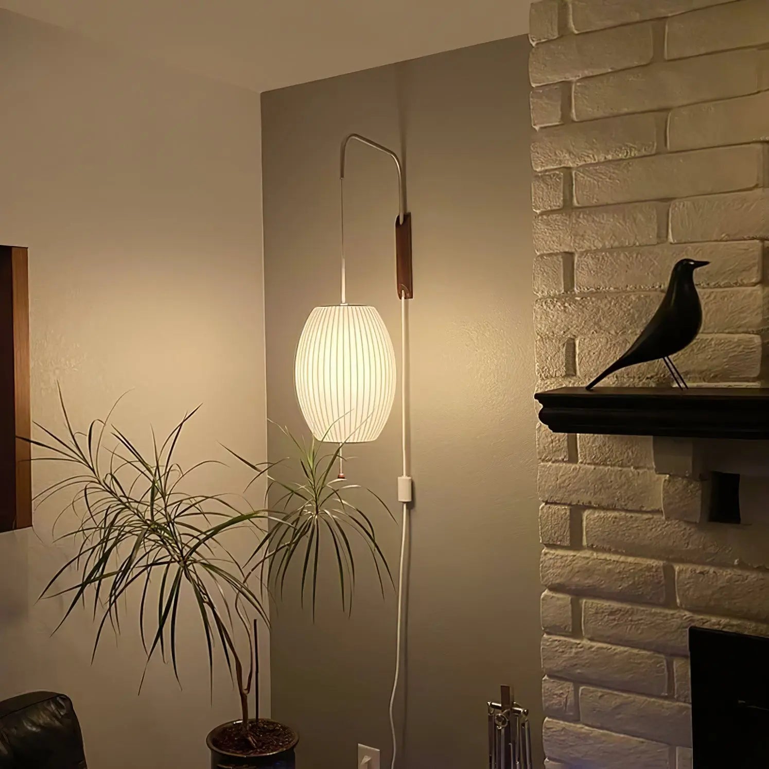 Silk Shade Flying Saucer Wall Sconce — Mid-Century Modern LED Wall Lamp with Swing Arm for Bedroom, Living Room, Study and Reading Nook, Walnut and Chrome Accent Erbstuk