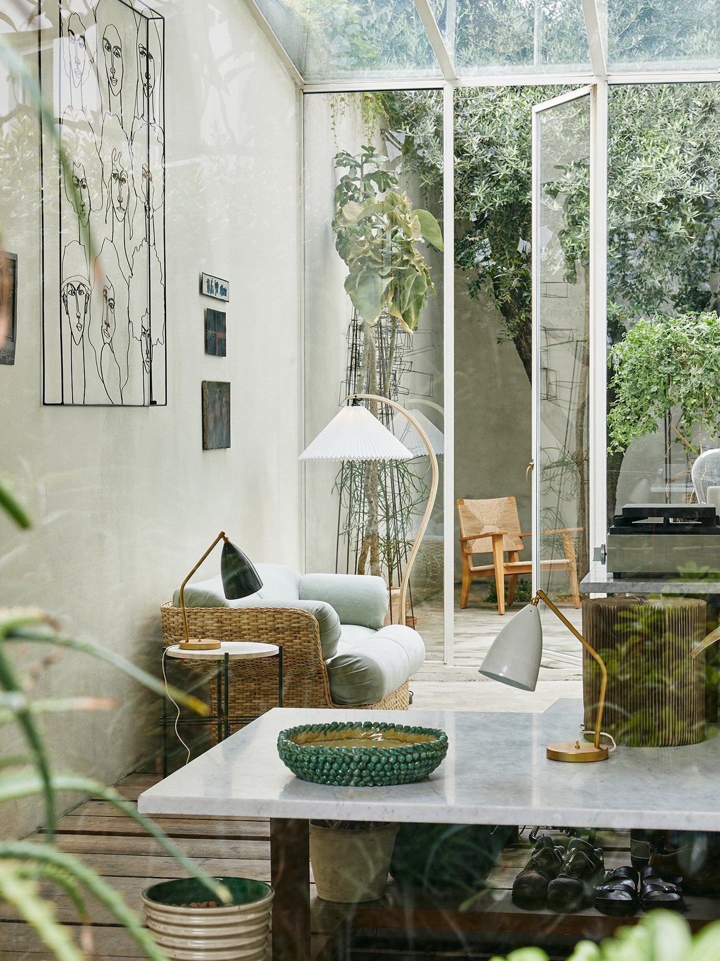 Wide Pleated Drum Shade Floor Lamp