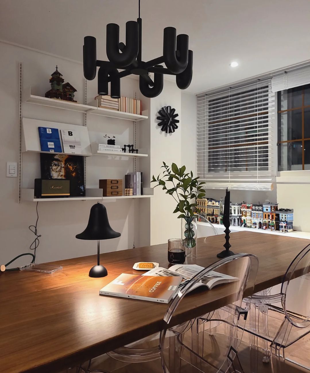 Malmo Adjustable Head LED Chandelier