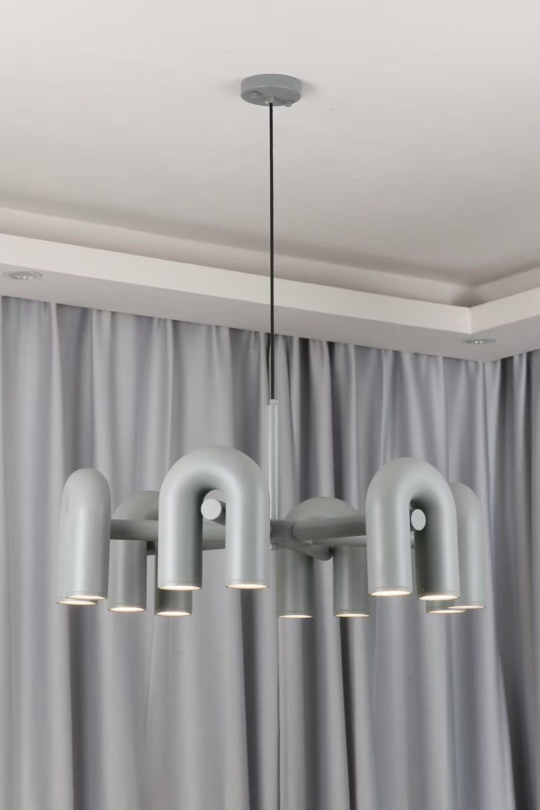 Malmo Adjustable Head LED Chandelier