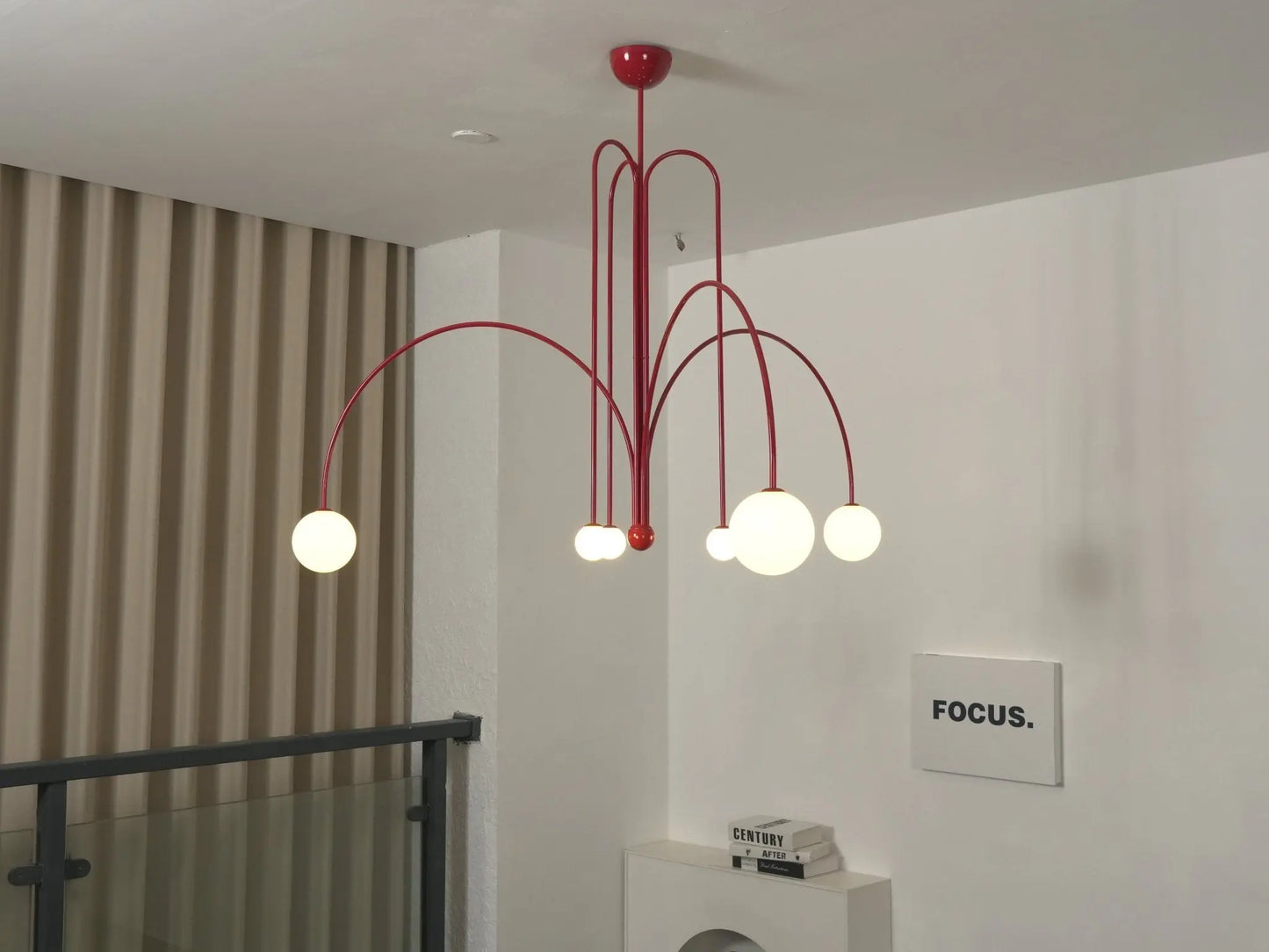 Branching Arc Sputnik Chandelier — Nordic Art Deco Pendant Light with Milk Glass Globes for Dining Room, Living Room, Restaurant and Cafe, Black Gold and Red Multi-Head Ceiling Light Erbstuk