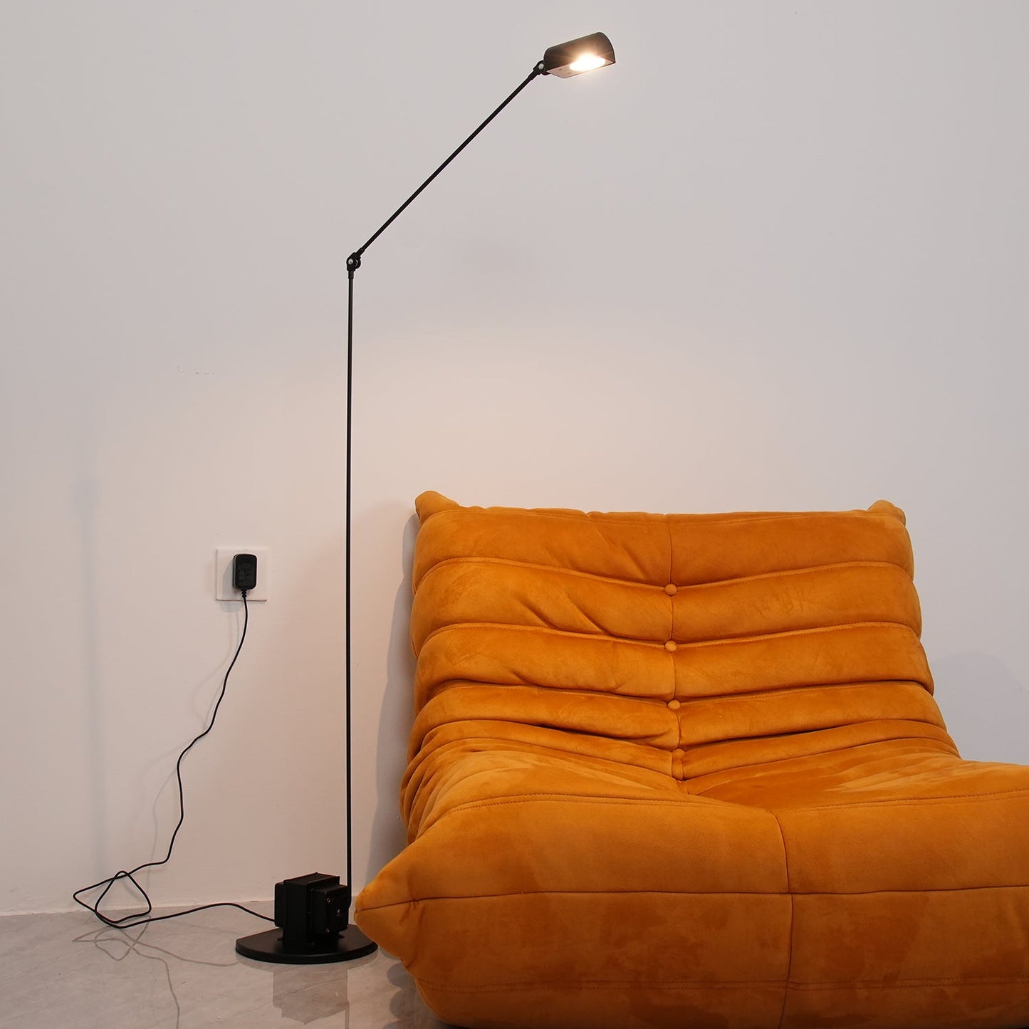 Dimmable Swivel Task Floor Lamp