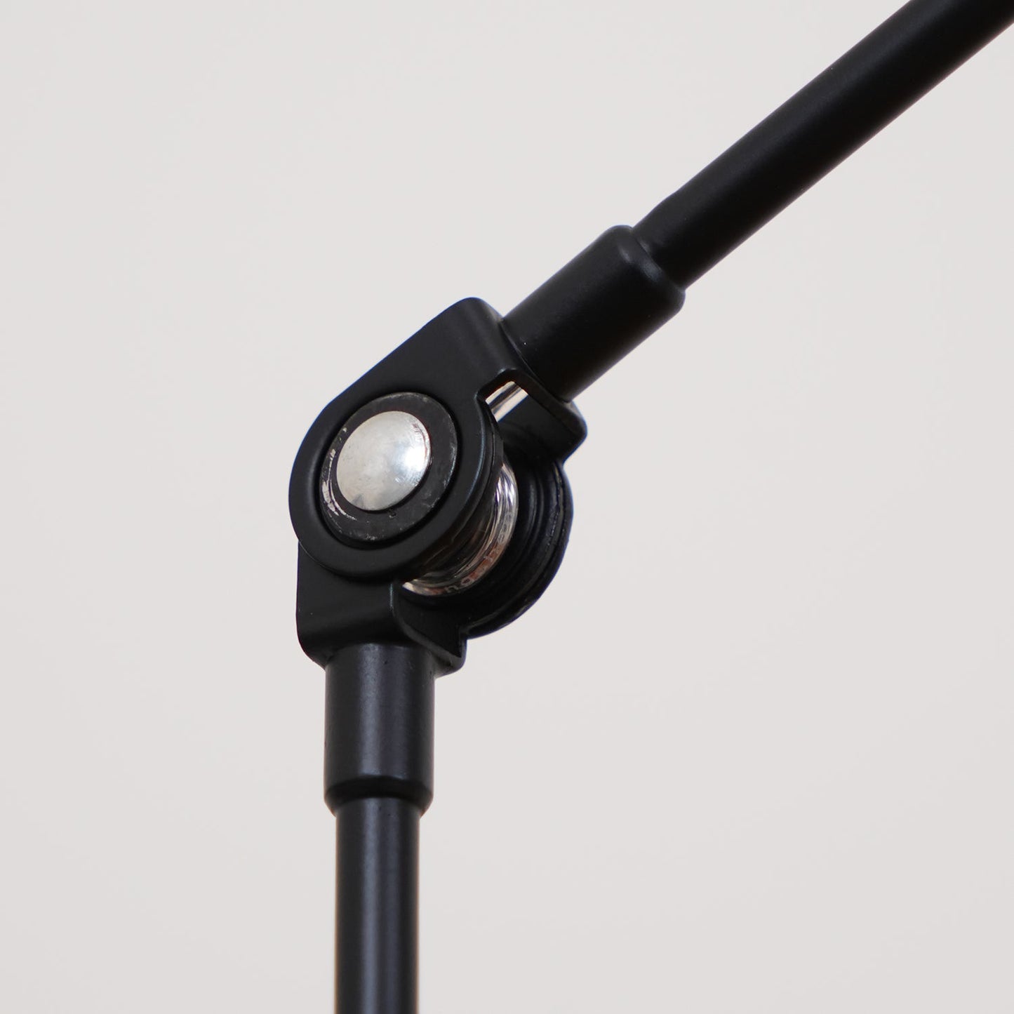 Dimmable Swivel Task Floor Lamp
