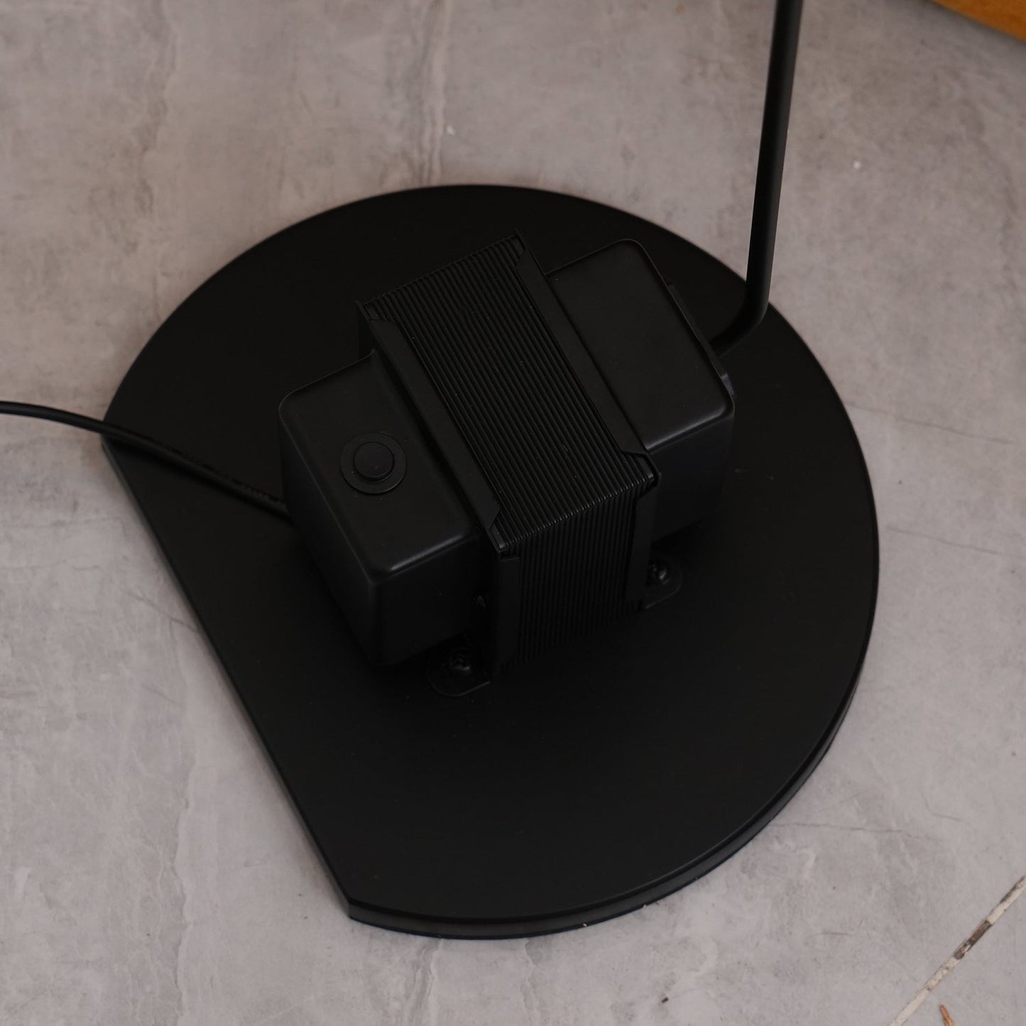 Dimmable Swivel Task Floor Lamp