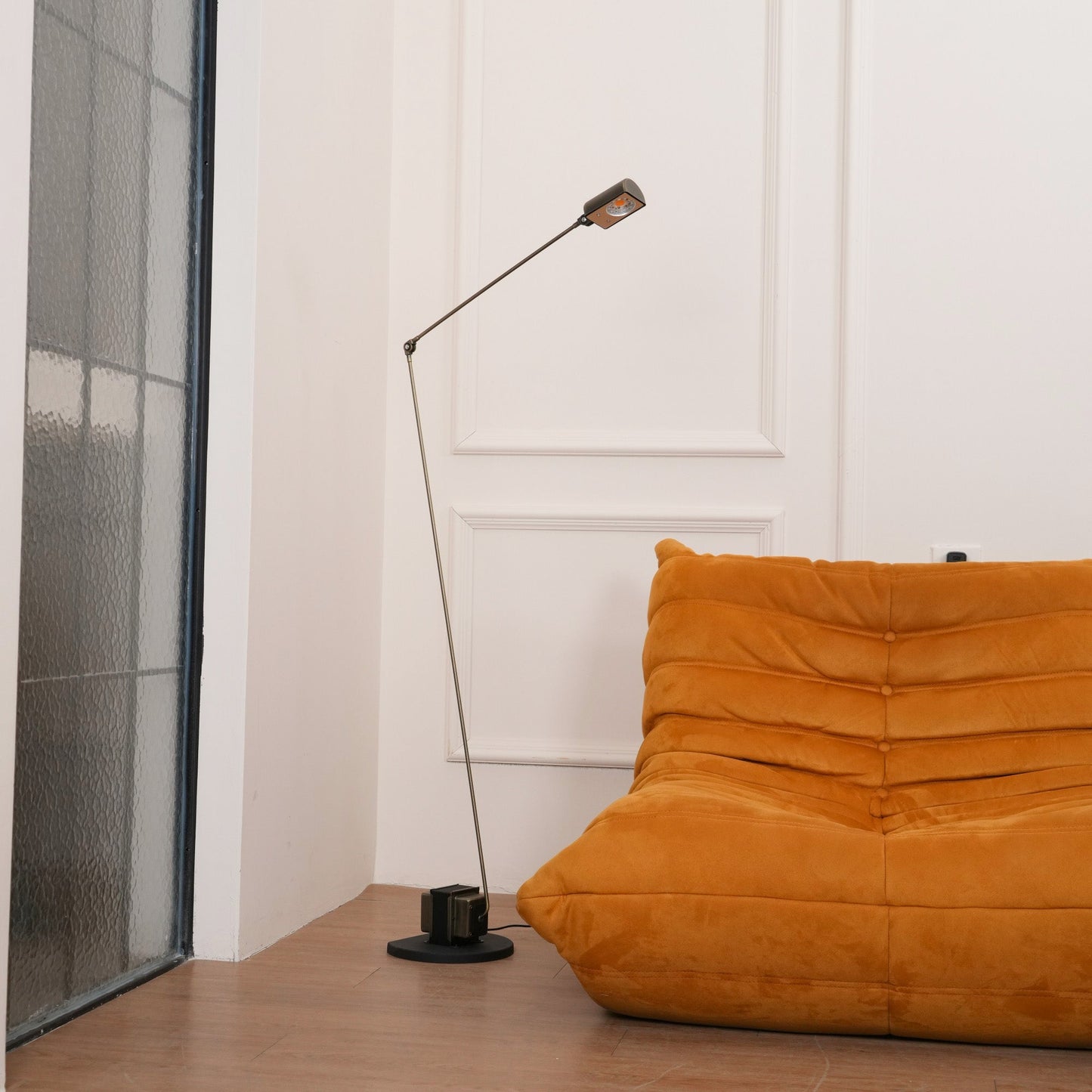Dimmable Swivel Task Floor Lamp