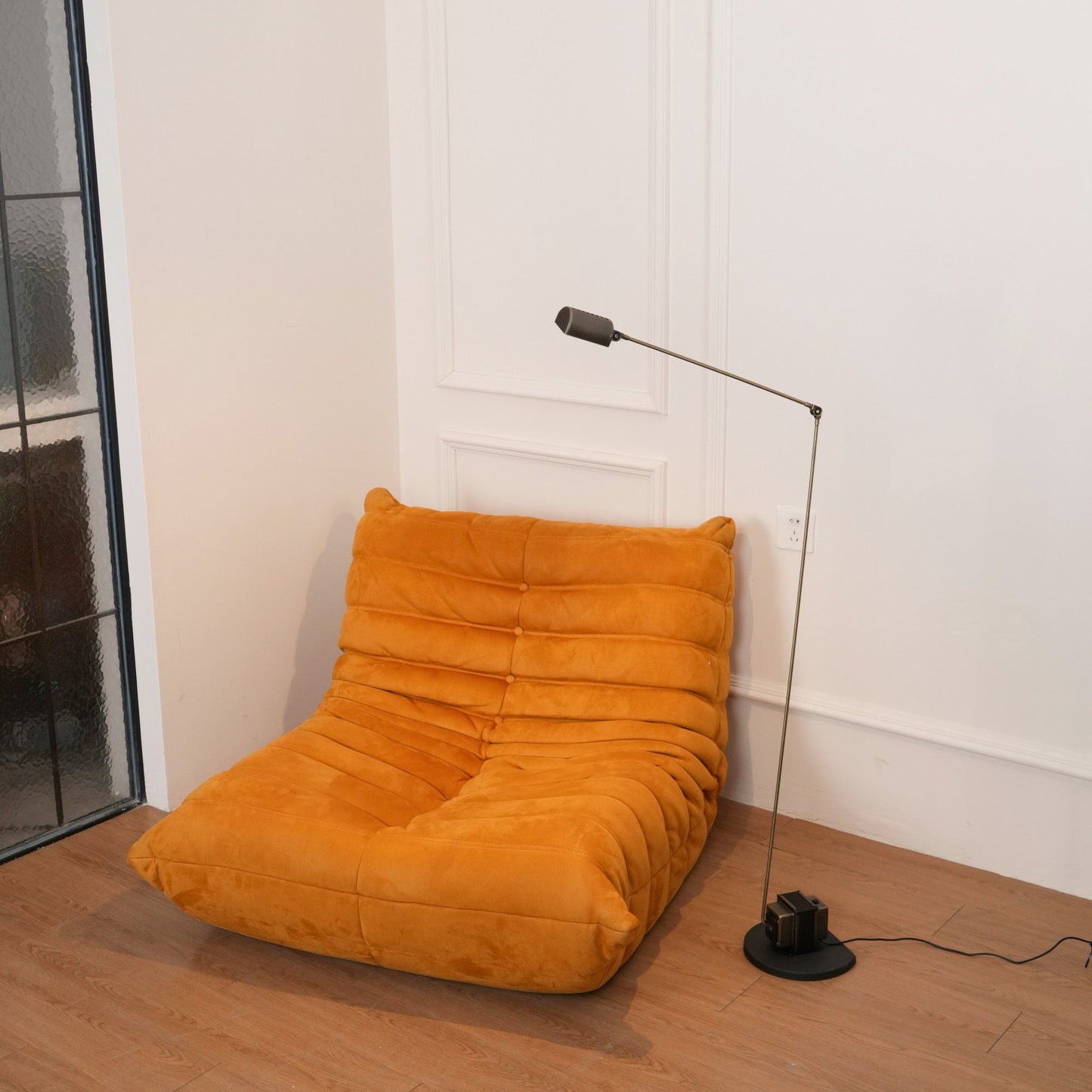 Dimmable Swivel Task Floor Lamp