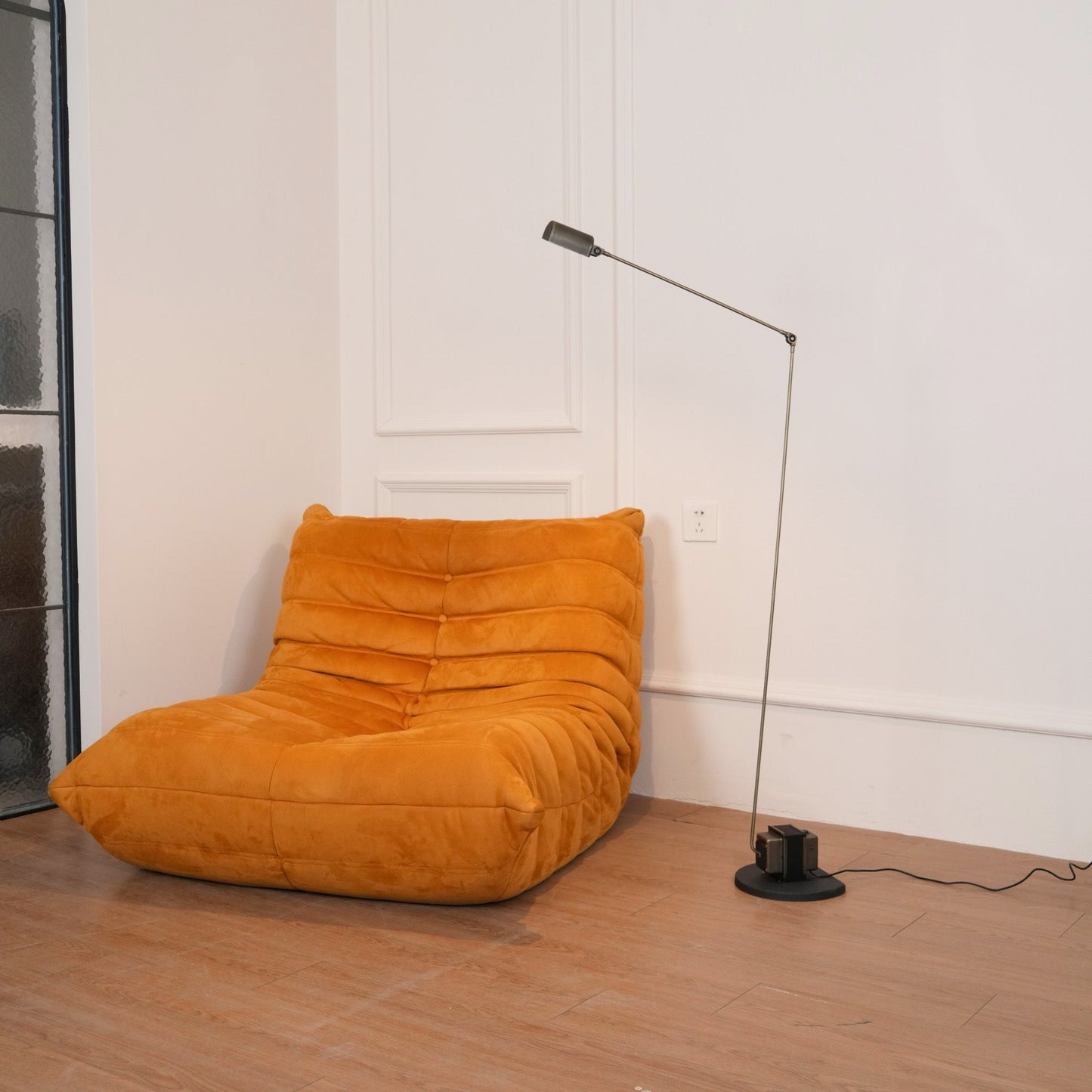 Dimmable Swivel Task Floor Lamp
