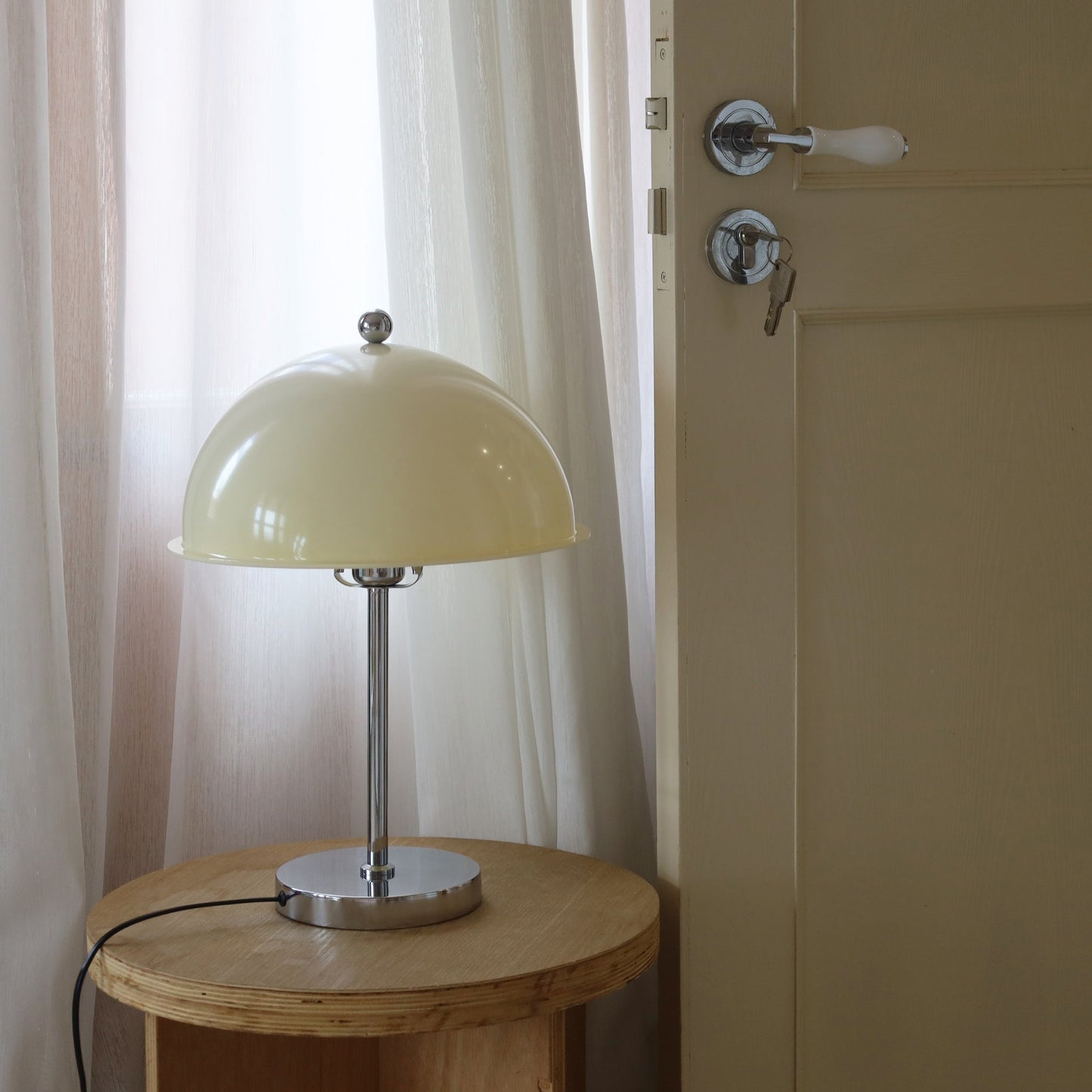 Amber Acrylic Shade Table Lamp