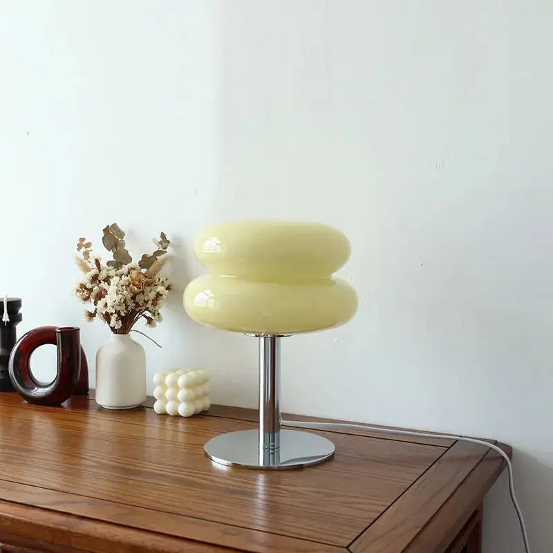 Glowvelle - Sculptural Glass Shade Table Lamp Erbstuk
