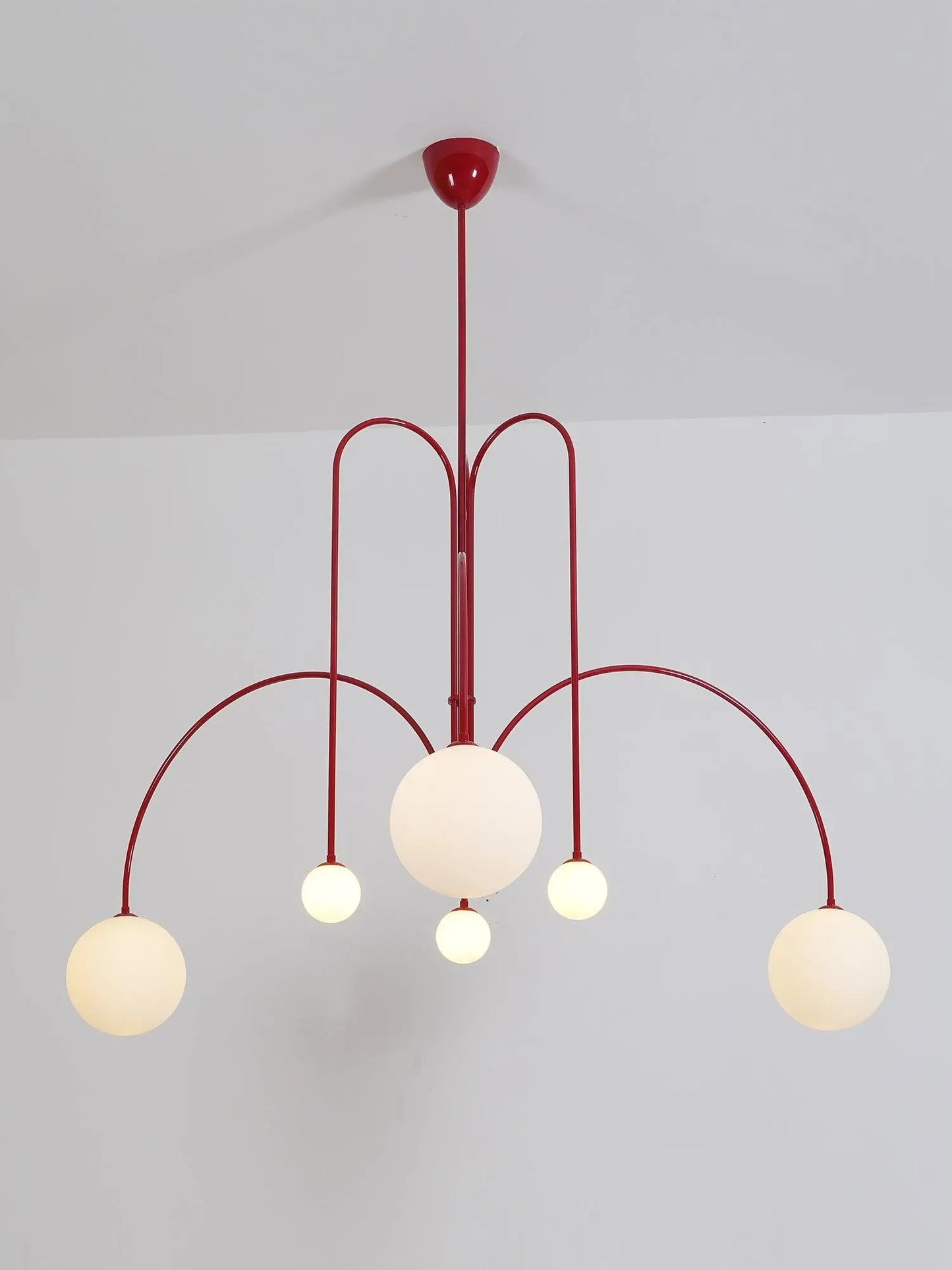 Branching Arc Sputnik Chandelier — Nordic Art Deco Pendant Light with Milk Glass Globes for Dining Room, Living Room, Restaurant and Cafe, Black Gold and Red Multi-Head Ceiling Light Erbstuk