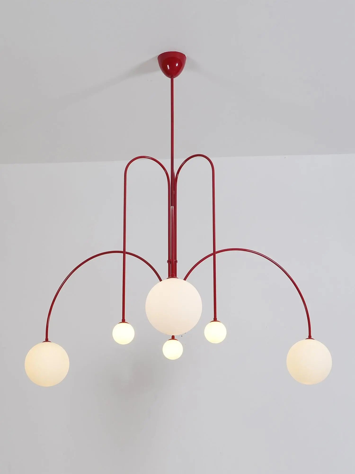 Branching Arc Sputnik Chandelier — Nordic Art Deco Pendant Light with Milk Glass Globes for Dining Room, Living Room, Restaurant and Cafe, Black Gold and Red Multi-Head Ceiling Light Erbstuk