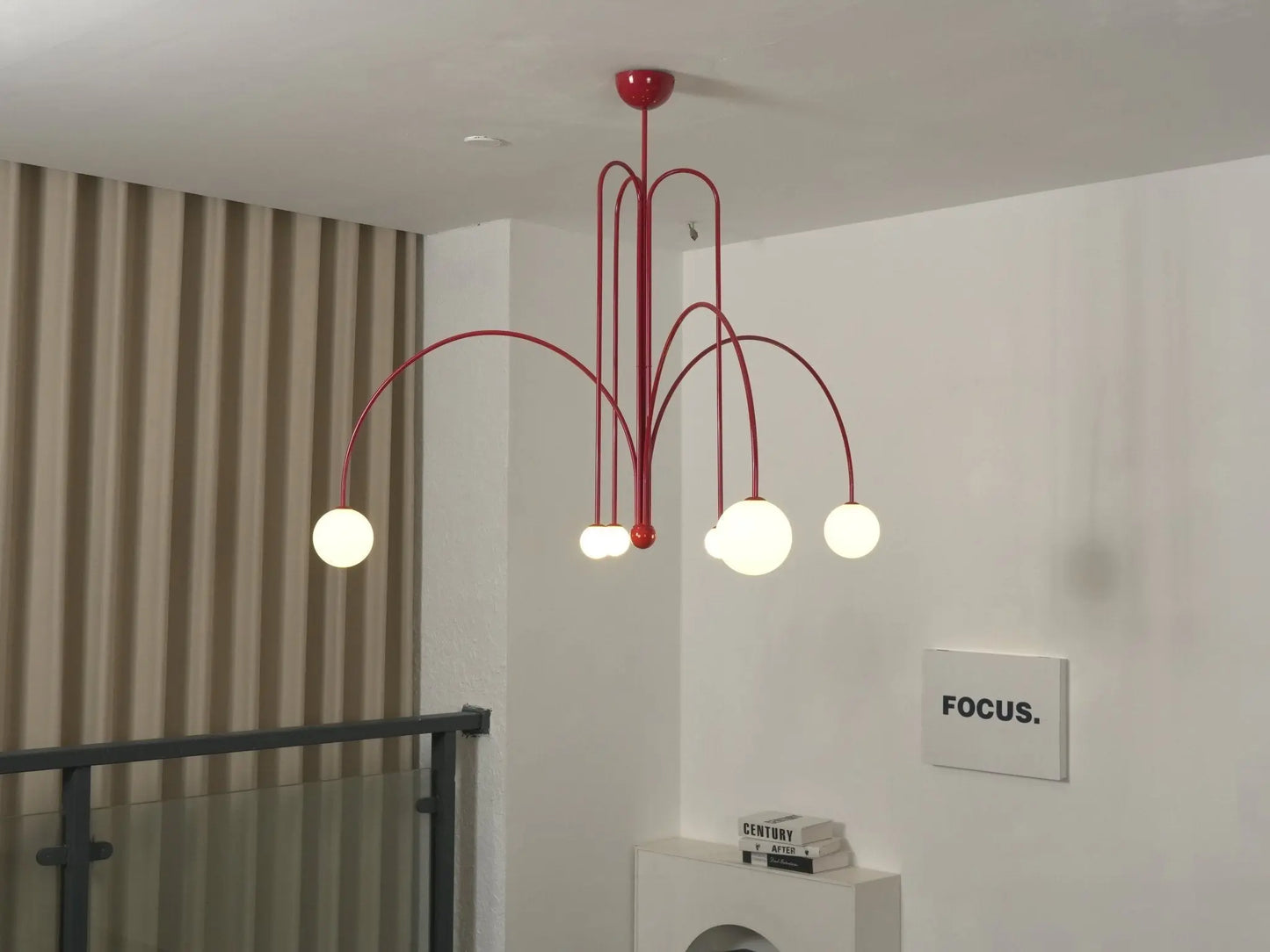 Branching Arc Sputnik Chandelier — Nordic Art Deco Pendant Light with Milk Glass Globes for Dining Room, Living Room, Restaurant and Cafe, Black Gold and Red Multi-Head Ceiling Light Erbstuk