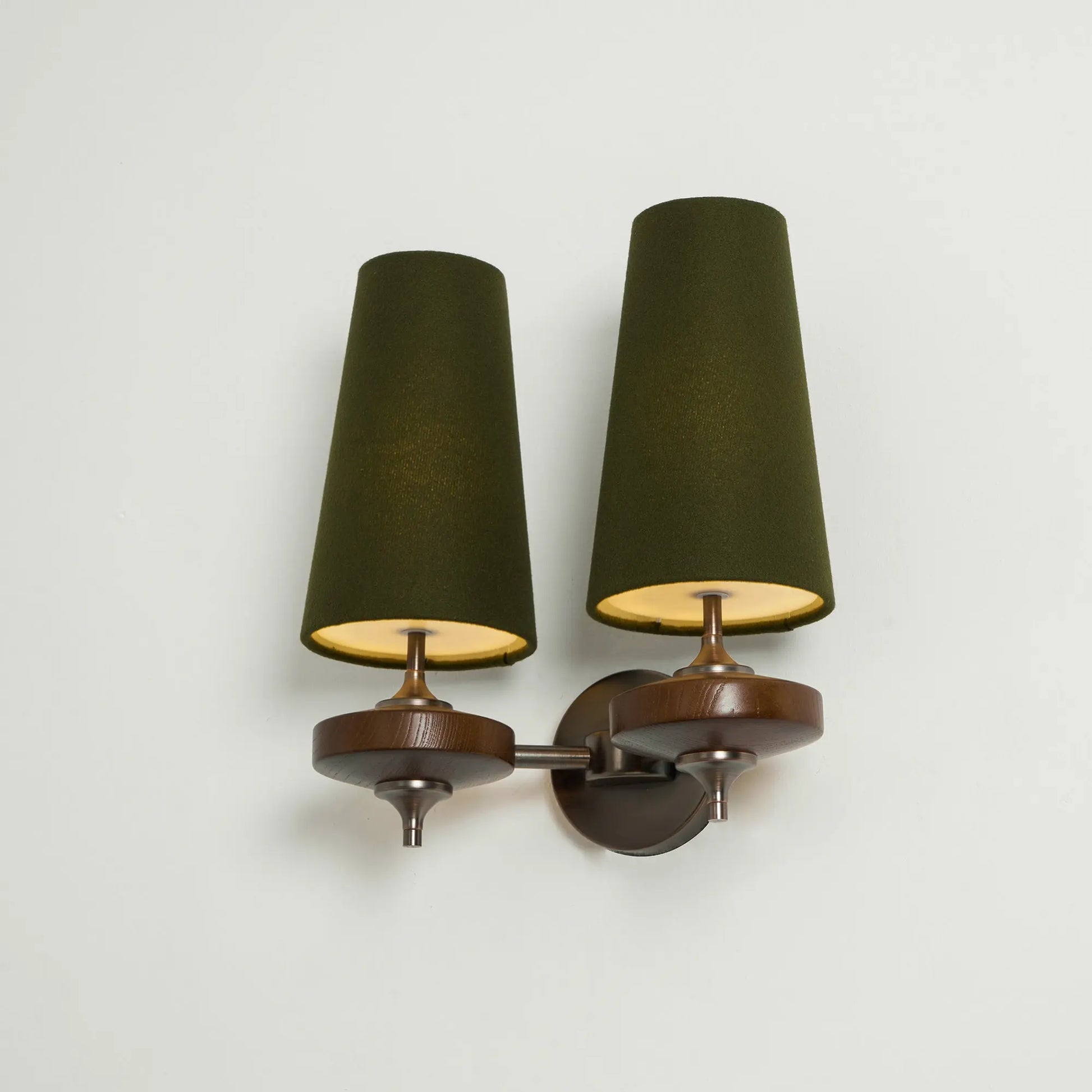 Hour Rho Wall Lamp Erbstuk