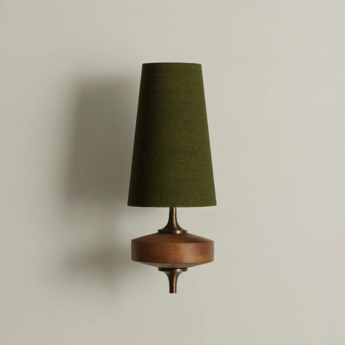 Hour Rho Wall Lamp Erbstuk