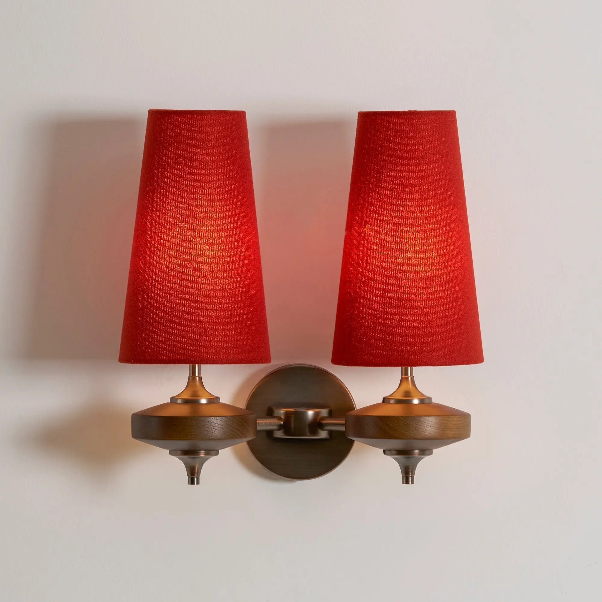 Hour Rho Wall Lamp Erbstuk