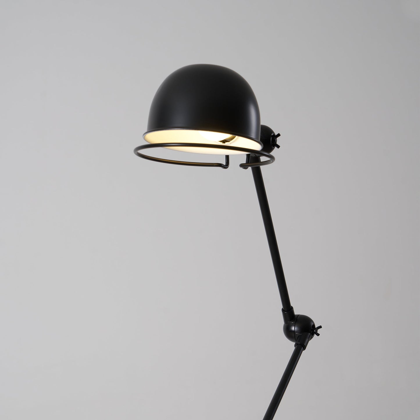 Articulated Arm Task Floor Lamp