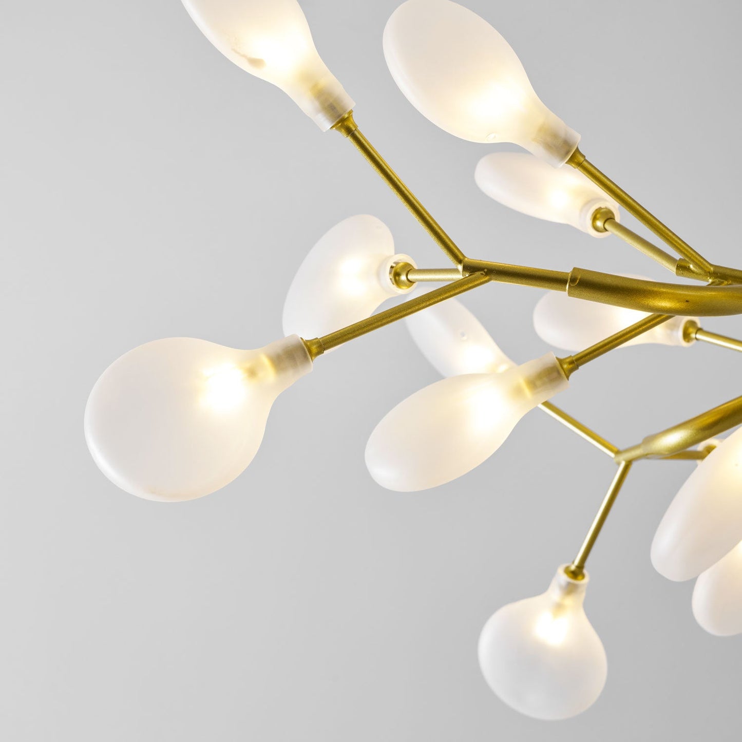Vega Sputnik Starburst Chandelier