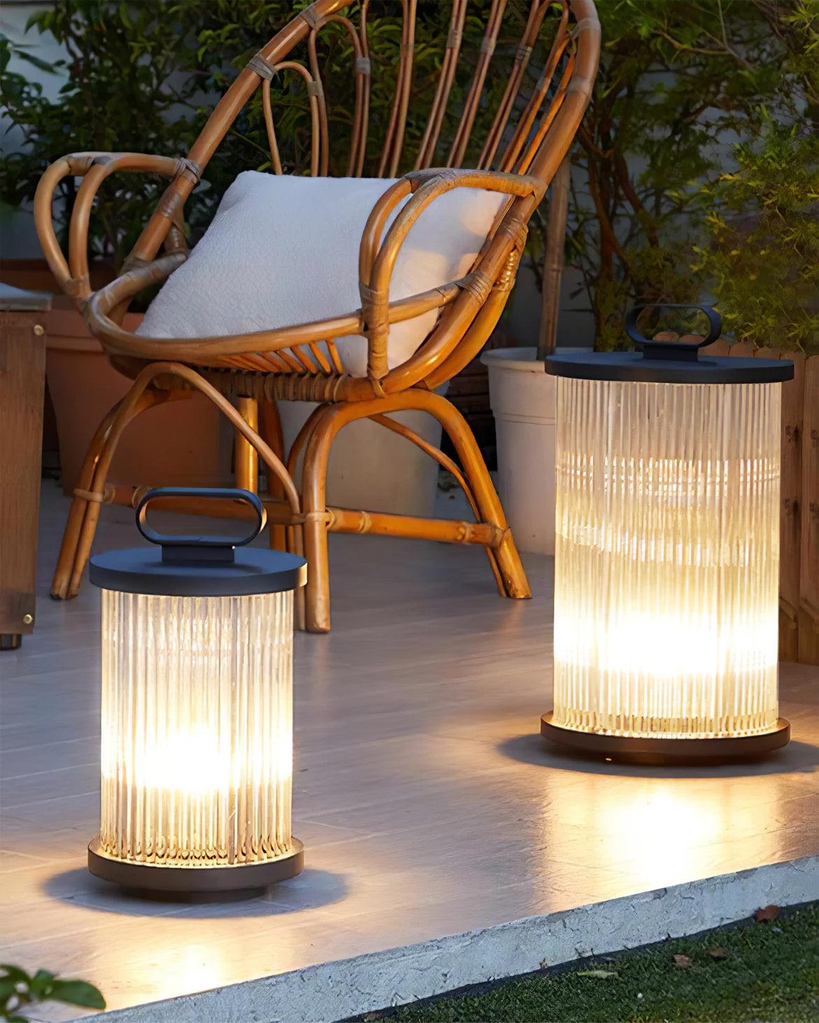 Glass Cylinder Solar Lantern Table Lamp