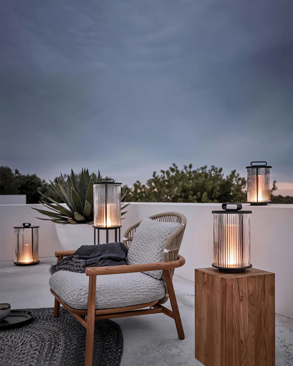 Glass Cylinder Solar Lantern Table Lamp