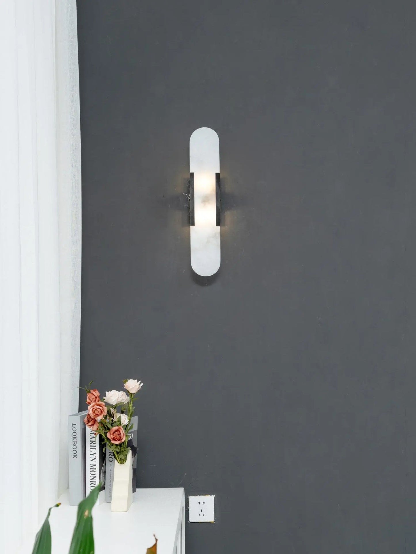 D. Oblong Alabaster Wall Sconce Erbstuk