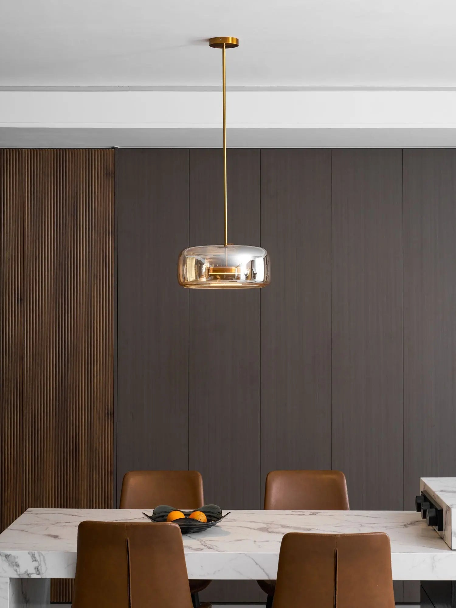 Metro Sphere Glass Pendant Lamp Erbstuk