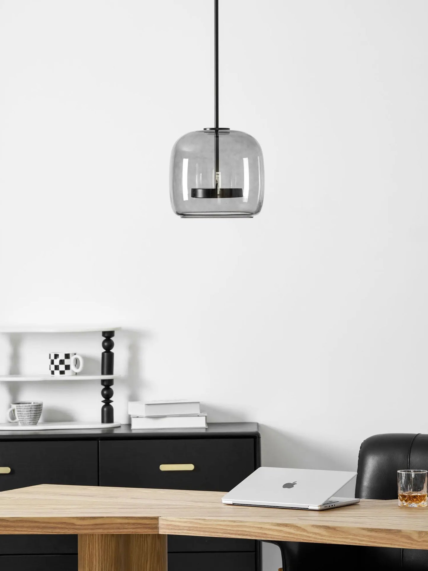 Metro Sphere Glass Pendant Lamp Erbstuk