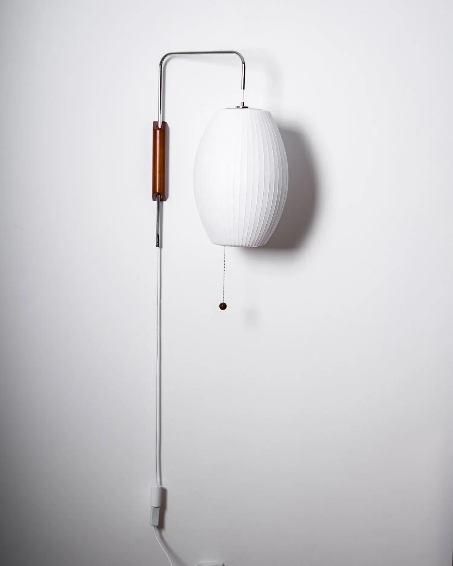 Silk Shade Flying Saucer Wall Sconce — Mid-Century Modern LED Wall Lamp with Swing Arm for Bedroom, Living Room, Study and Reading Nook, Walnut and Chrome Accent Erbstuk