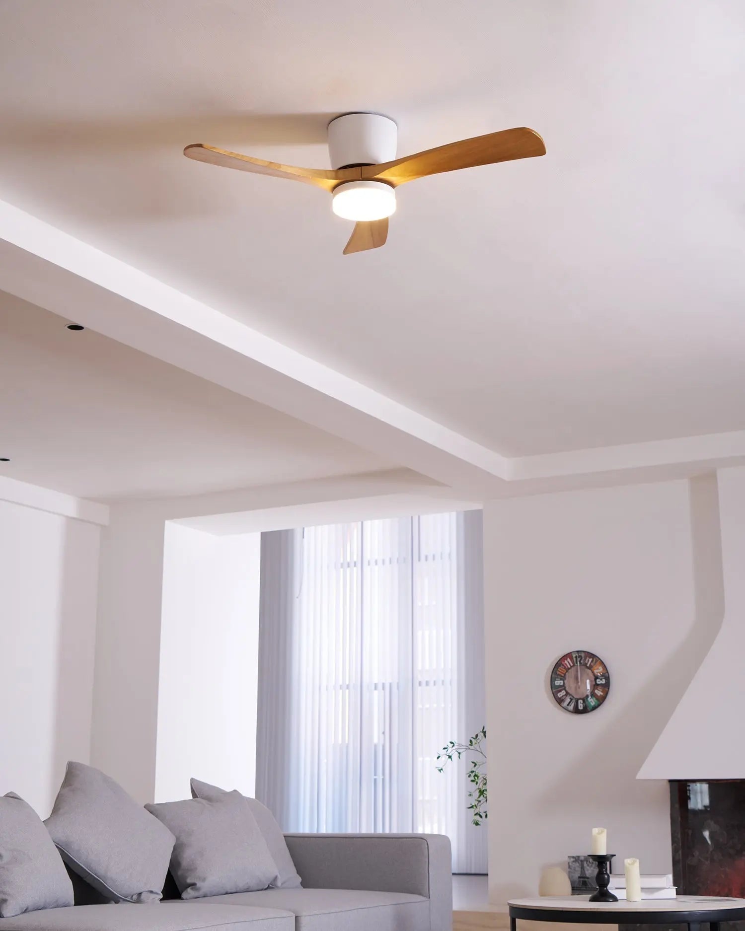 Nordic Wooden Ceiling Fan Light Erbstuk