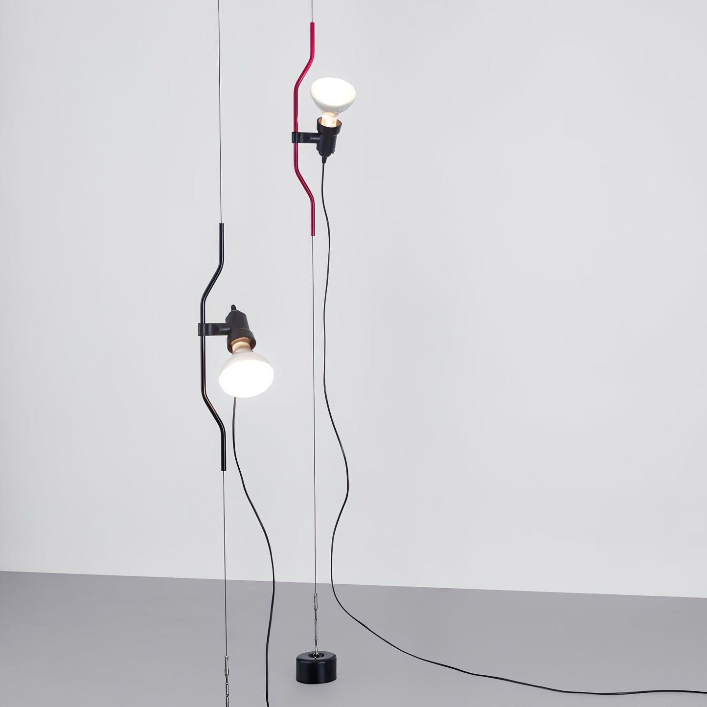 Adjustable Tension Rod Floor to Ceiling Lamp