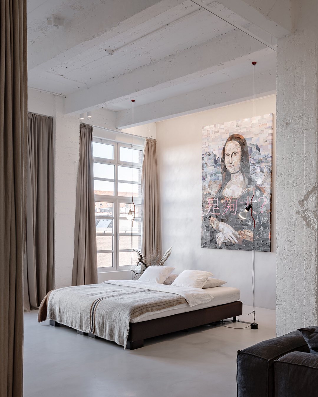 Adjustable Tension Rod Floor to Ceiling Lamp