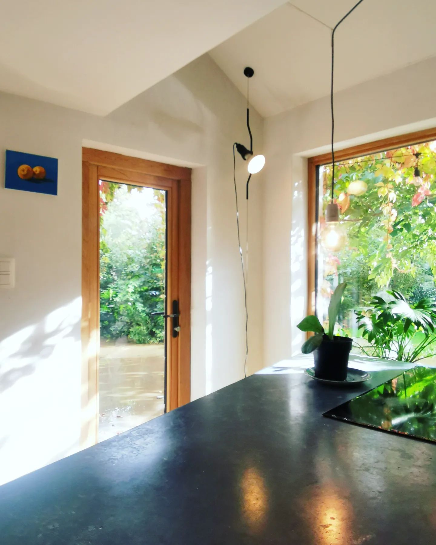 Adjustable Tension Rod Floor to Ceiling Lamp