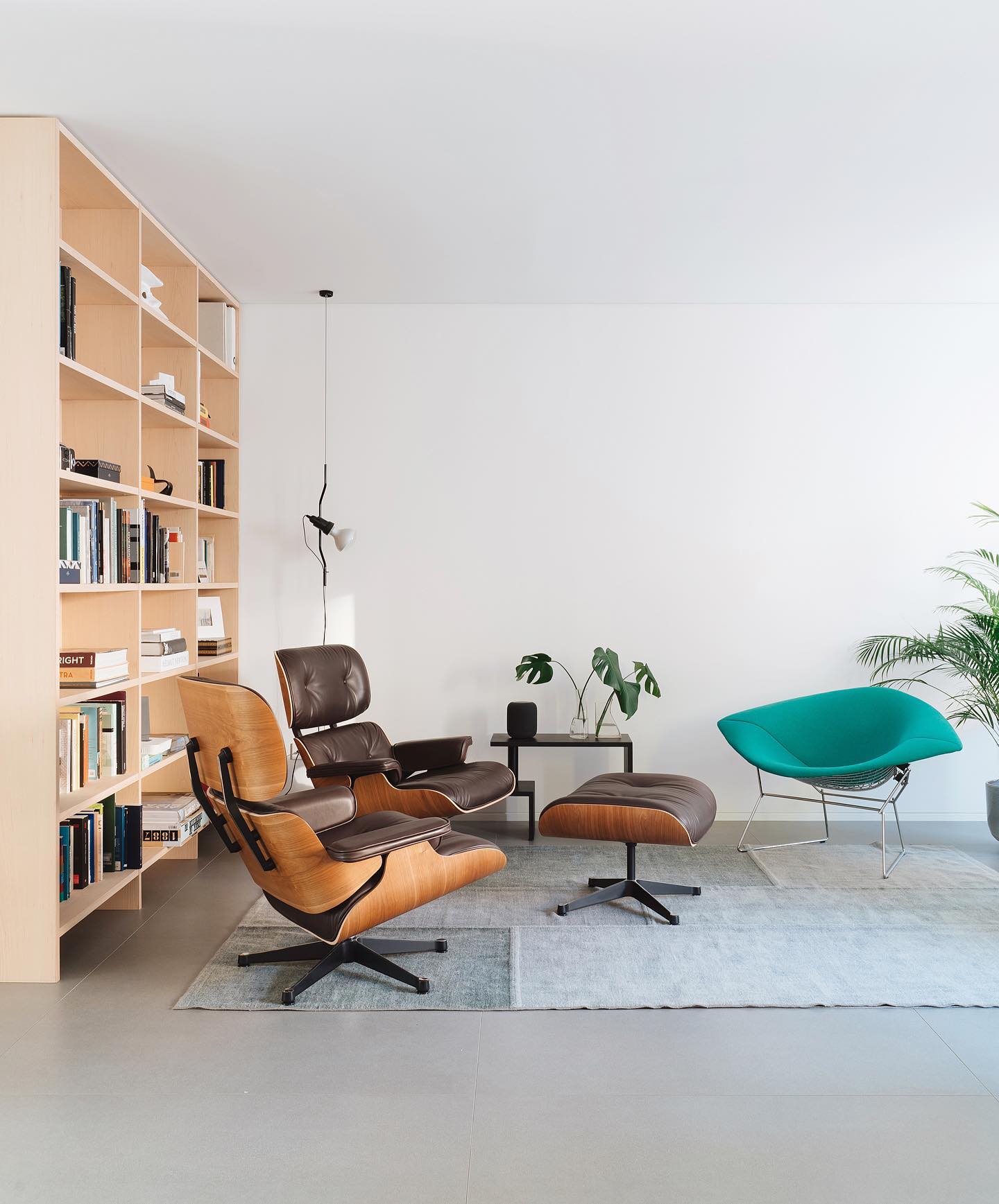 Adjustable Tension Rod Floor to Ceiling Lamp