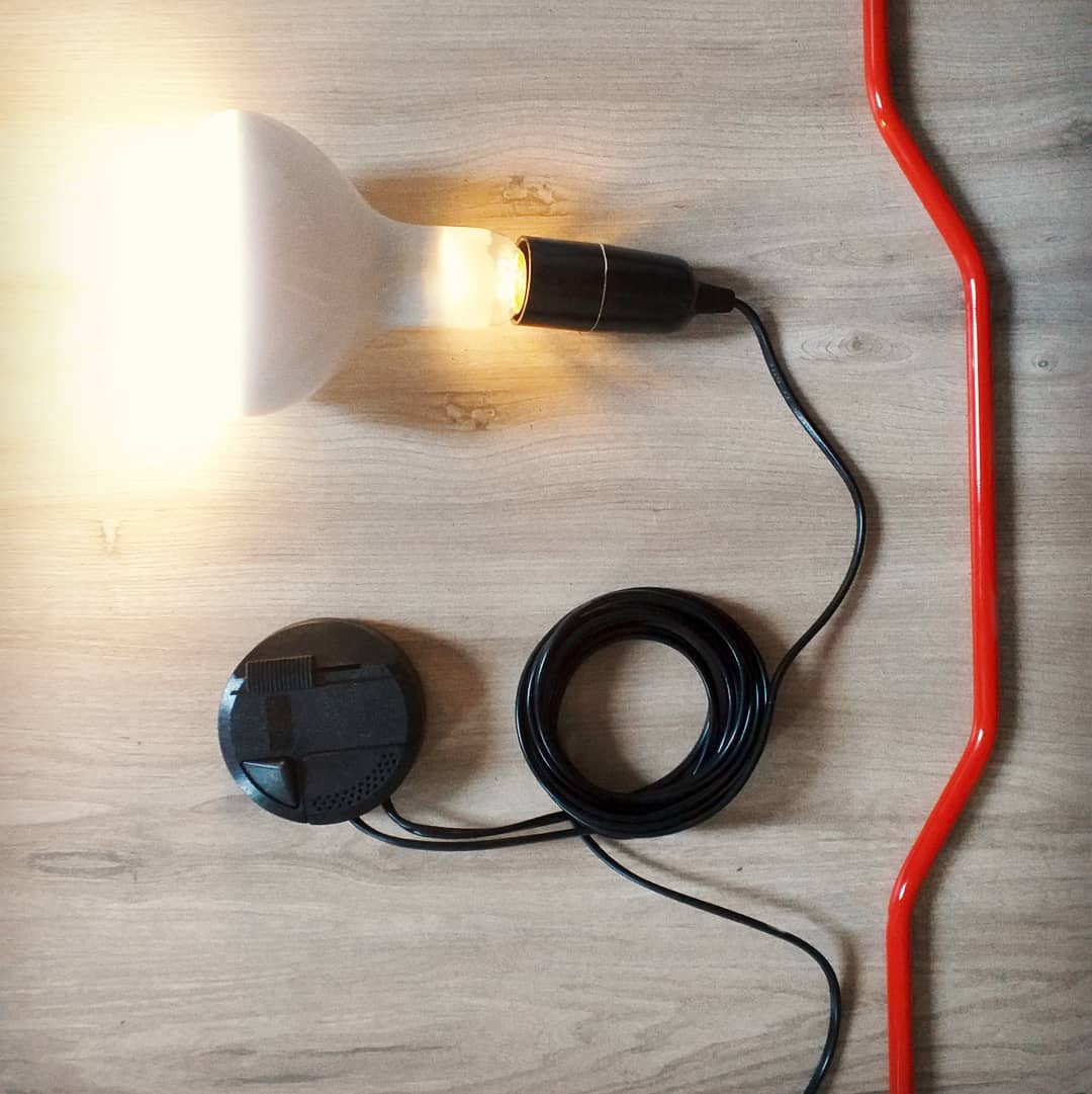 Adjustable Tension Rod Floor to Ceiling Lamp