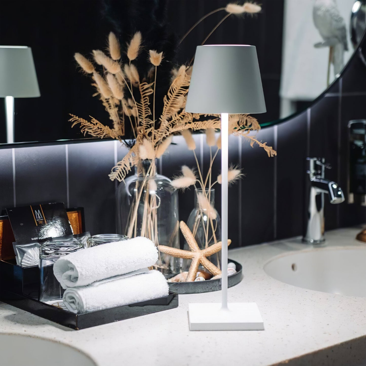 Aluminium Dome Cordless Table Lamp