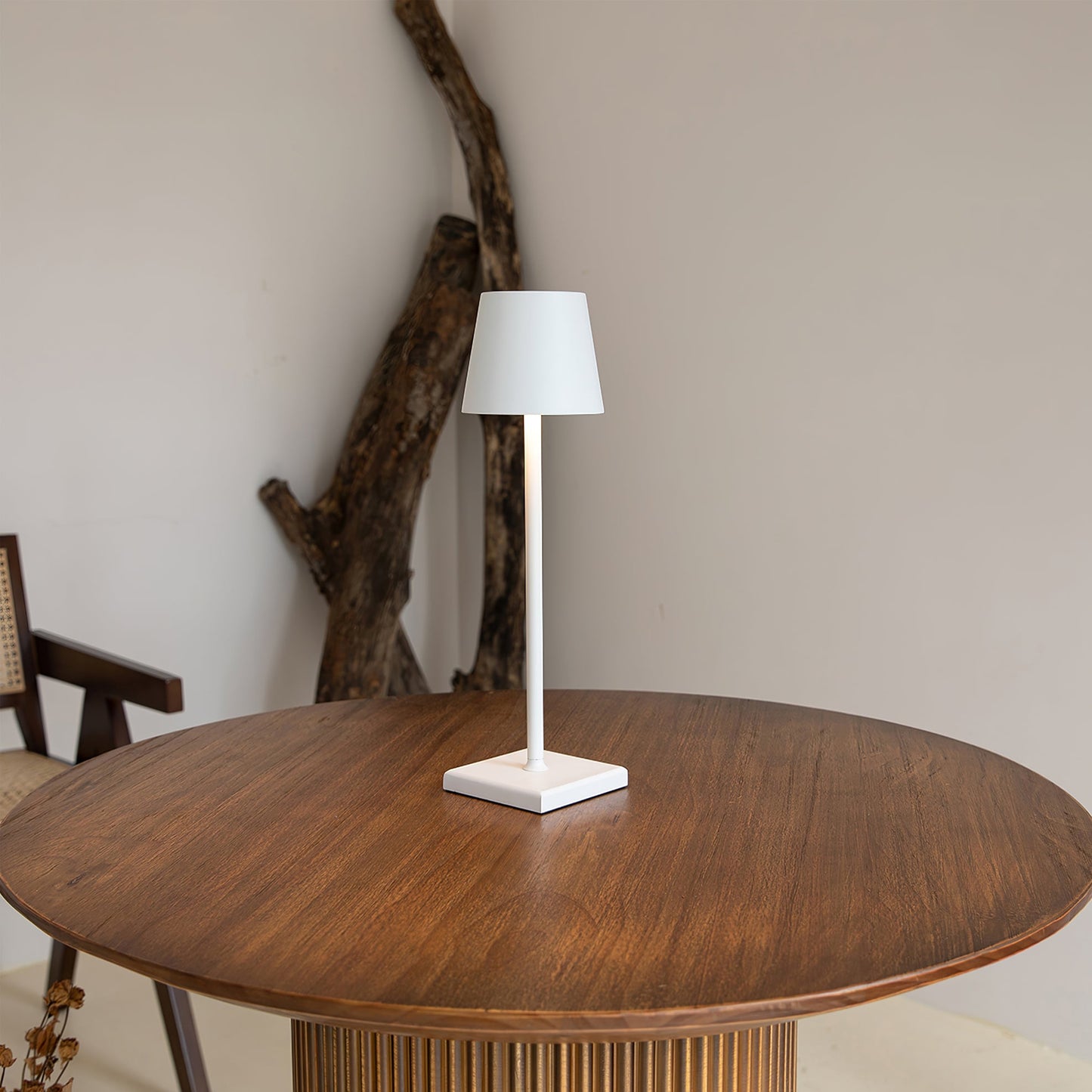 Aluminium Dome Cordless Table Lamp