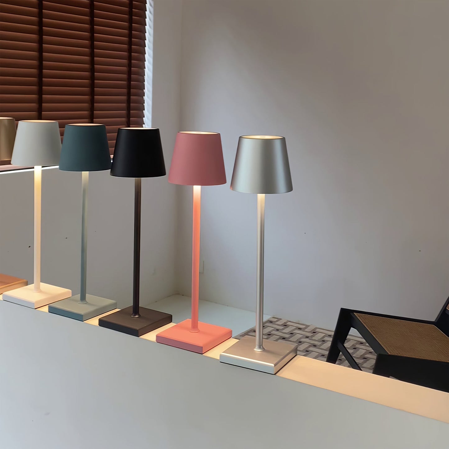 Aluminium Dome Cordless Table Lamp