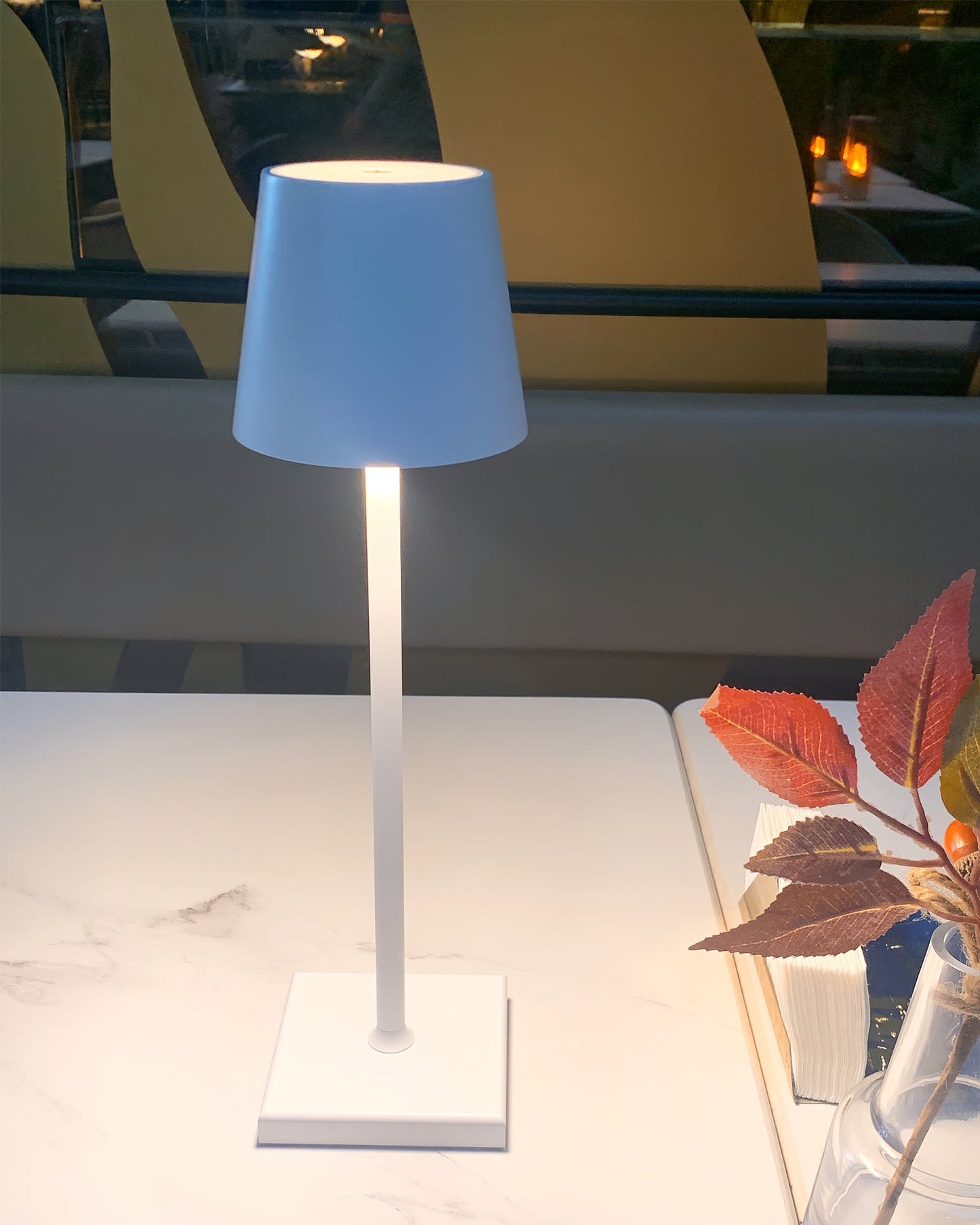 Aluminium Dome Cordless Table Lamp