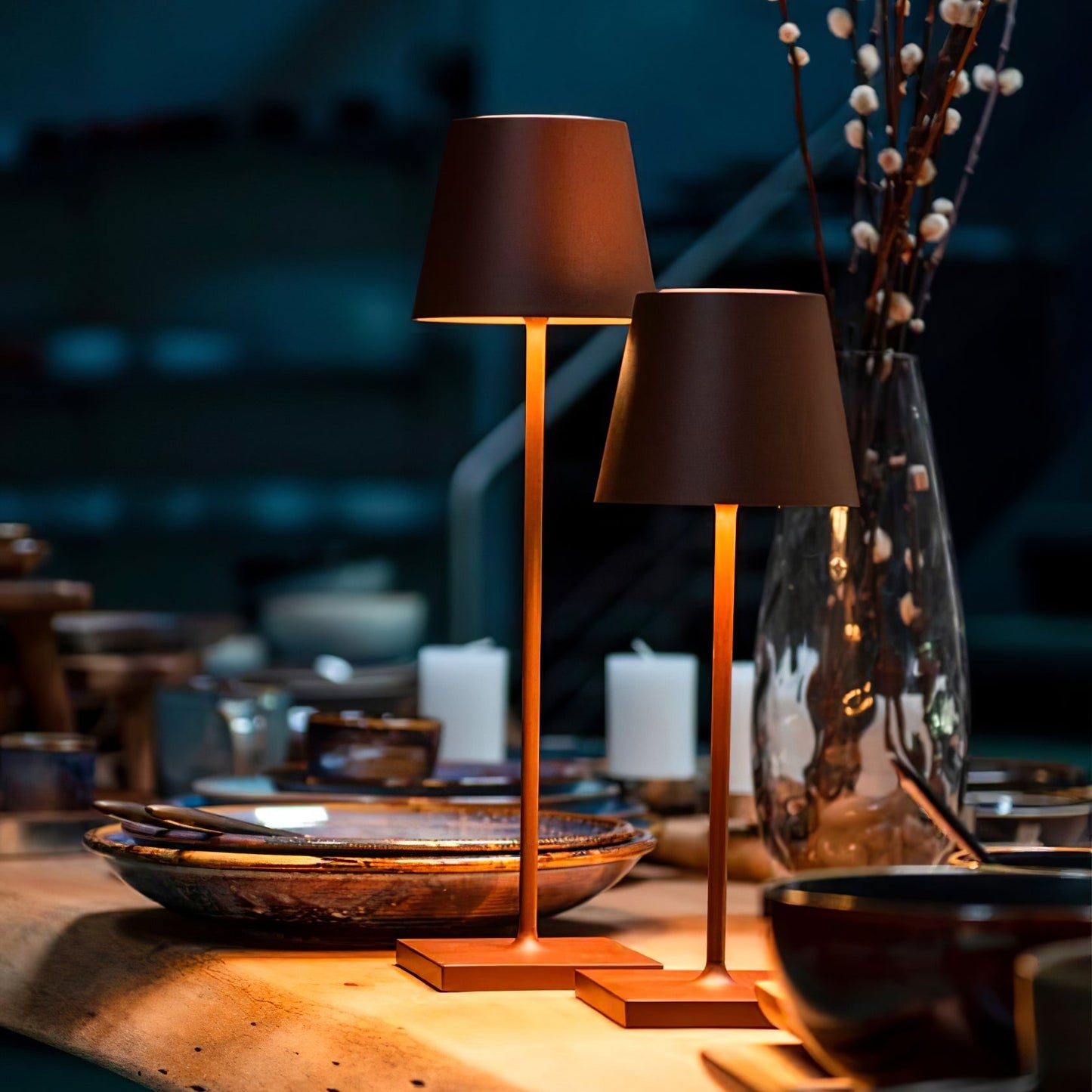 Aluminium Dome Cordless Table Lamp