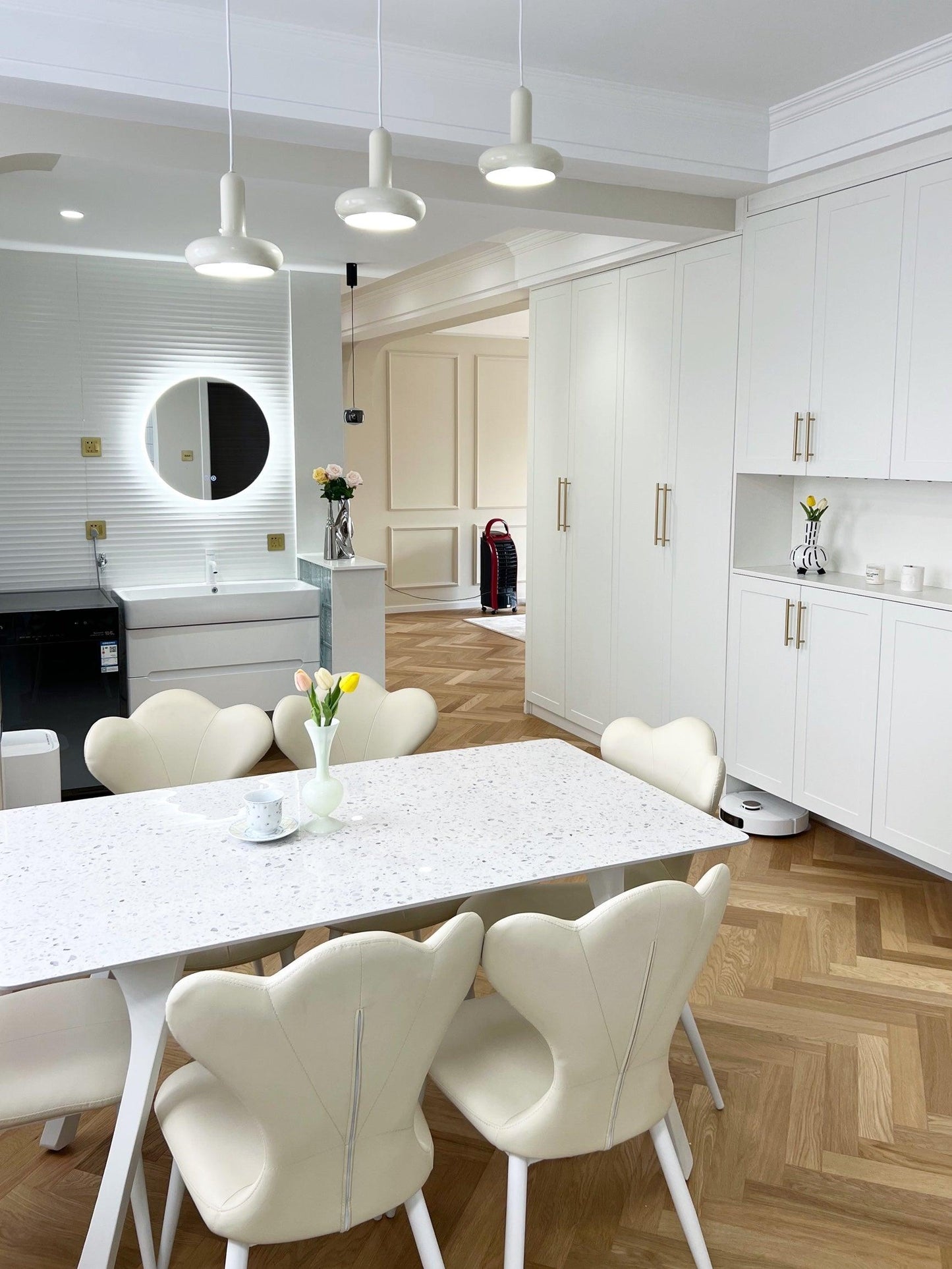 Odense Cream Metal Pendant Light