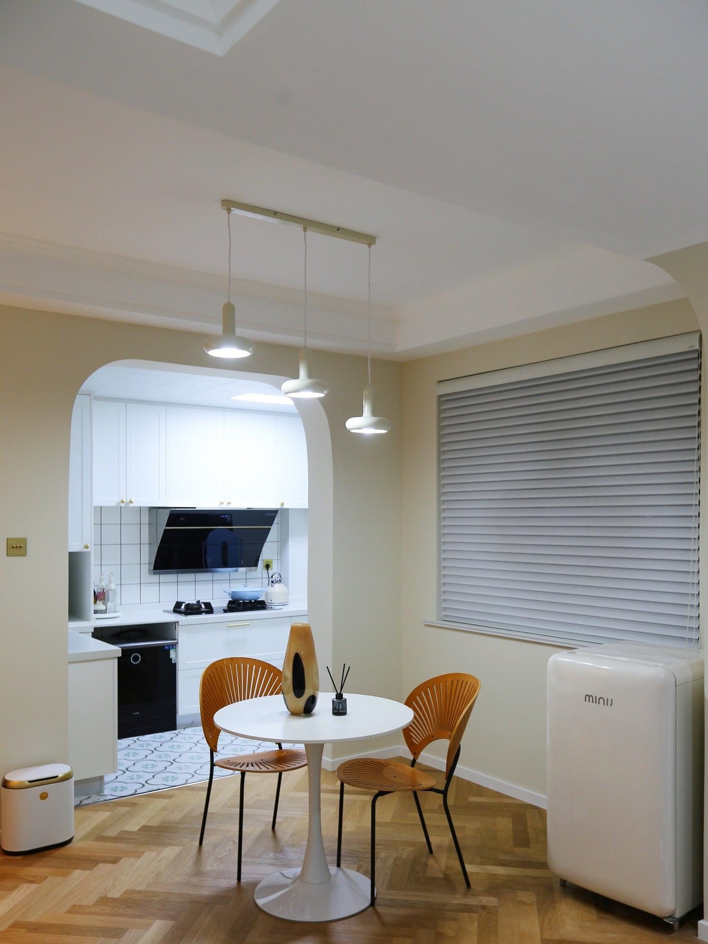 Odense Cream Metal Pendant Light